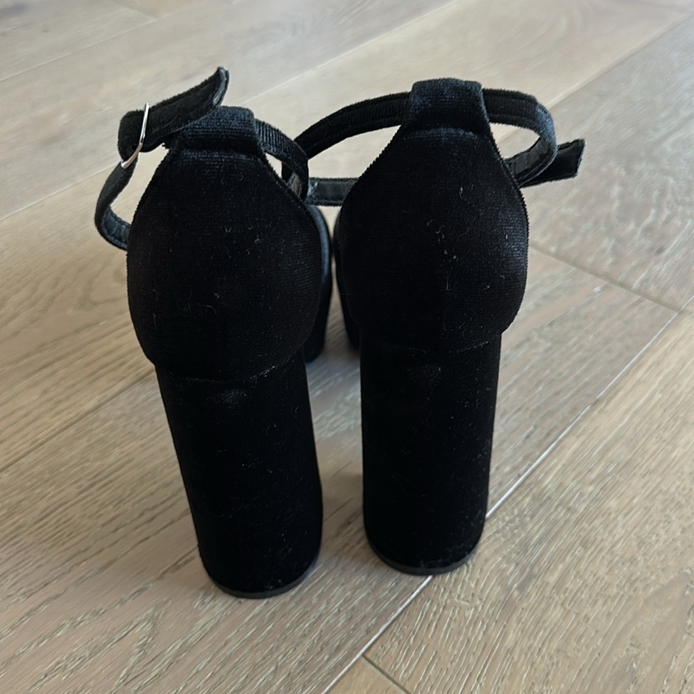 Scoop Black Velvet Platform Heeled Sandals - Picture 10 of 13